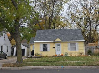 723 Center St, North Mankato, MN 56003