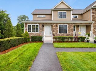 68 Bristol Cir UNIT 38, Raynham, MA 02767