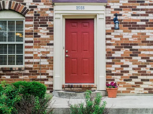 2558 Scioto View Ln, Columbus, OH 43221