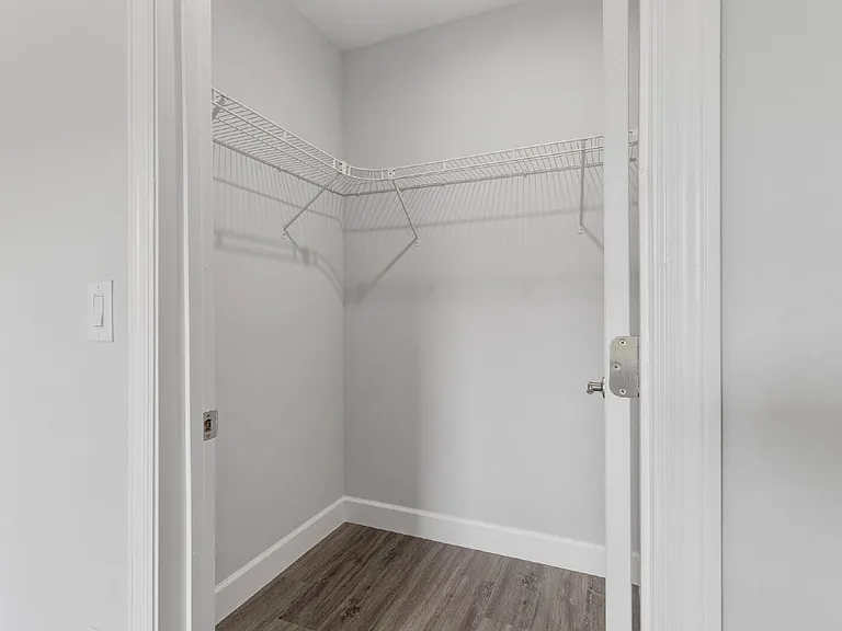 2226 Hilton St — Photo 16