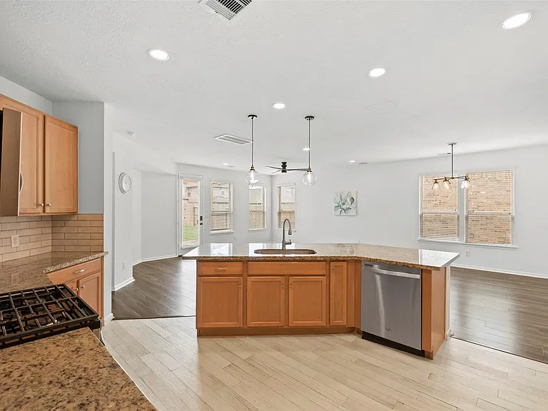 22611 Bellwick Ridge Ln — Photo 14