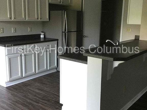 2nd image of 5886 Crystalpond Blvd