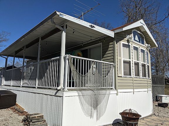 Large Deck