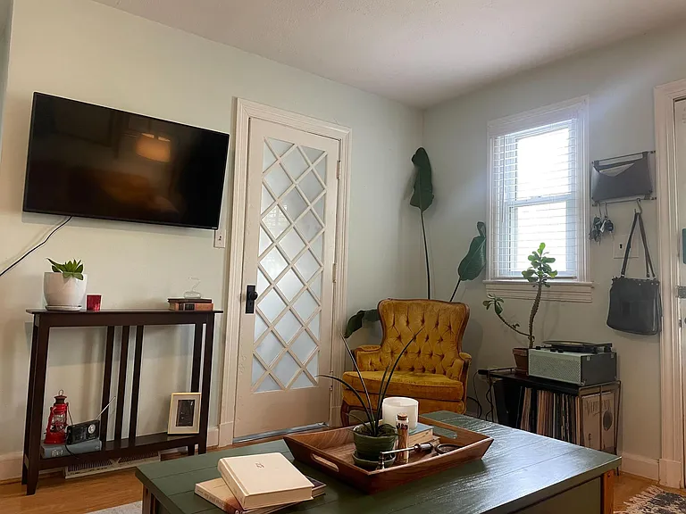 605 Patterson Ave — Photo 13