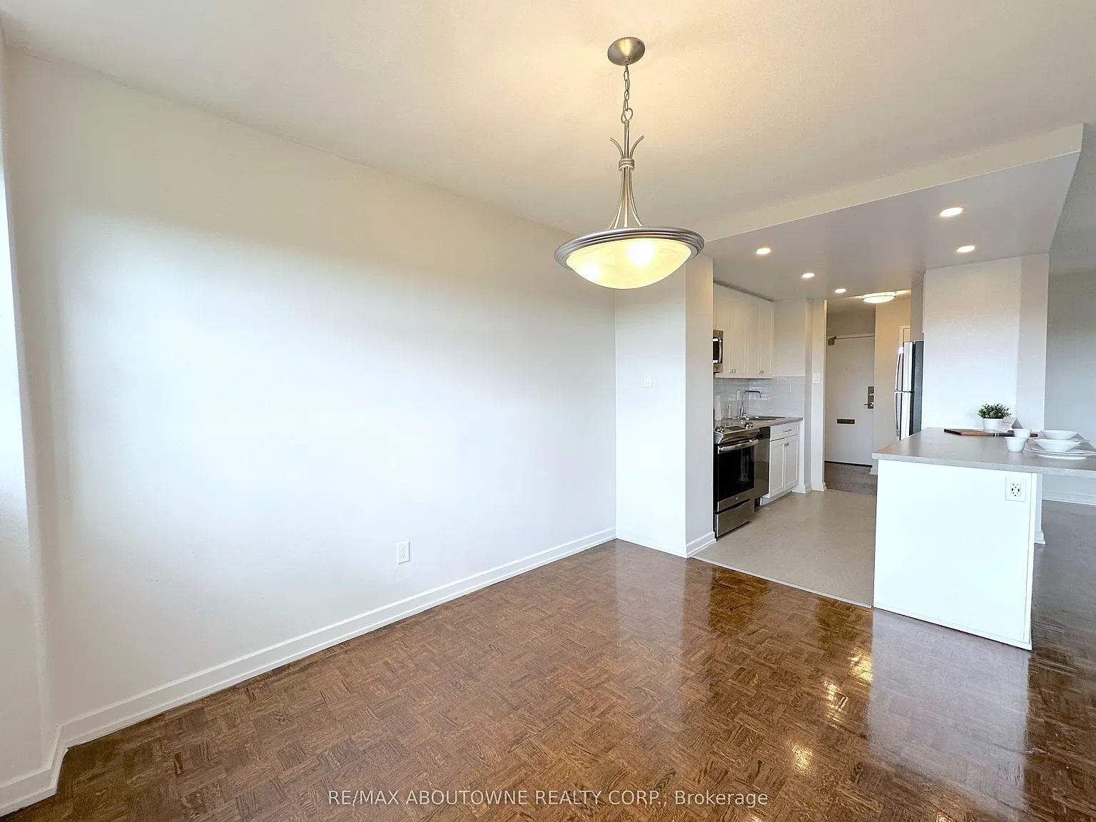 The Brookbanks — Photo 3
