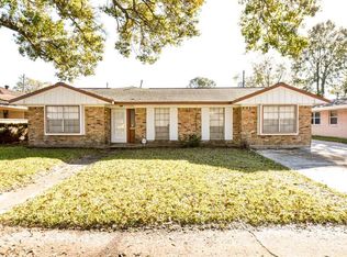 8318 Wynbrook St, Houston, TX 77061
