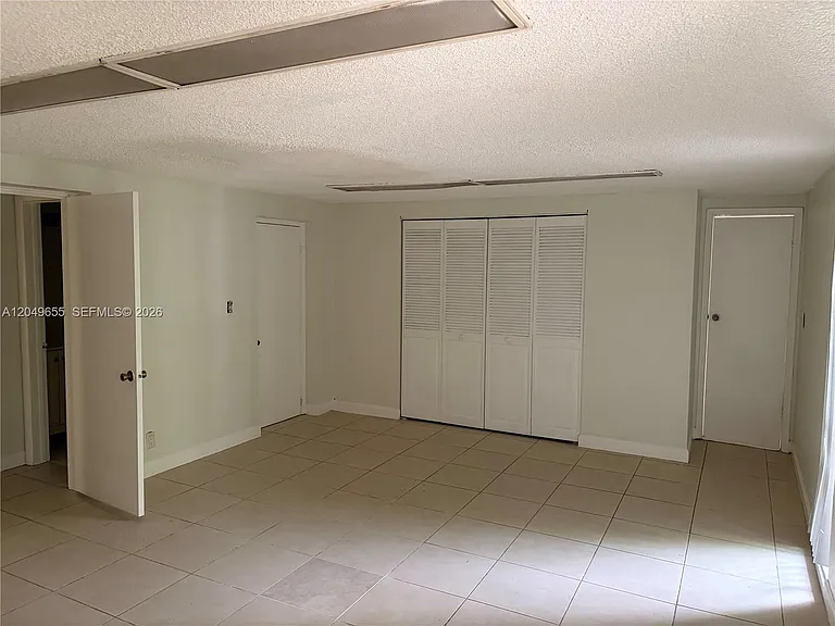 5853 McKinley St #3 — Photo 5