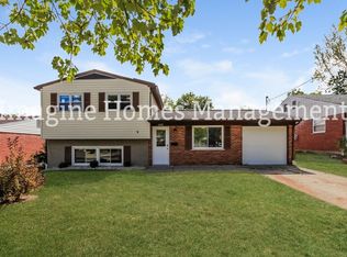 1249 Castro Ln, Cincinnati, OH 45246