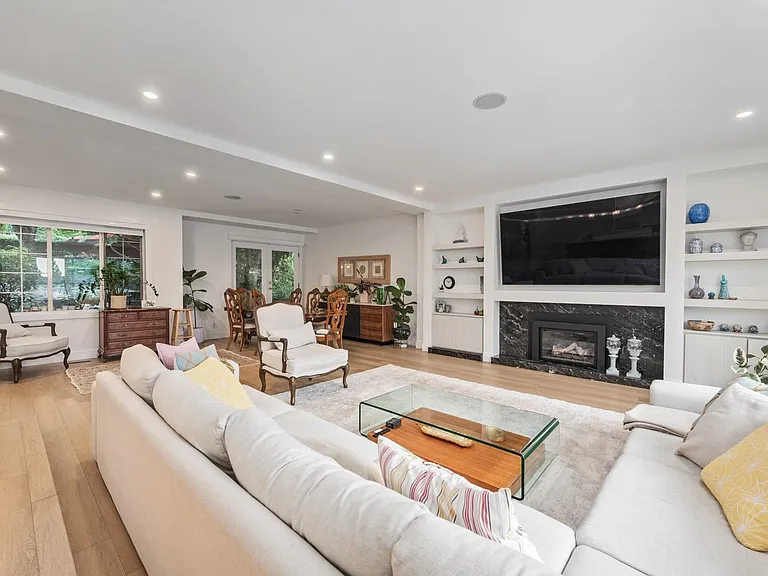 1390 Lawson Ave — Photo 6