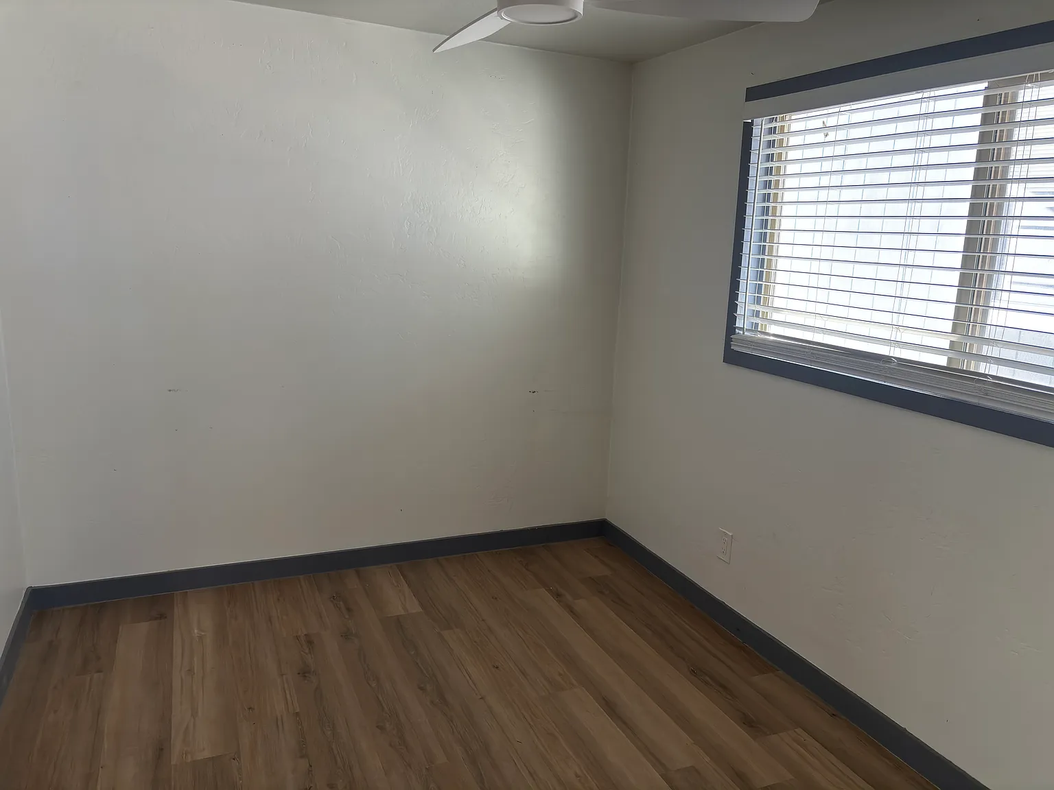 1 bed, 500 sqft, $1,300 — Photo 3