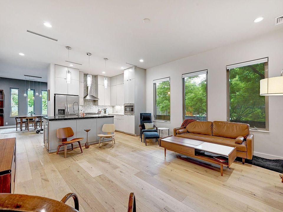 1st image of 2100 Glendale Pl #A