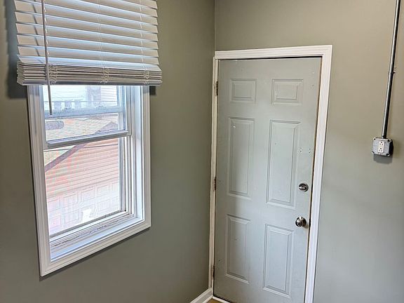 3rd image of 2545 N Springfield Ave #2
