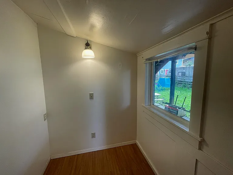 1657 Southwest Blvd #3 — Photo 10