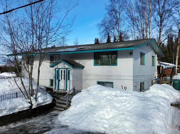 2407 Lore Rd, Anchorage, AK 99507