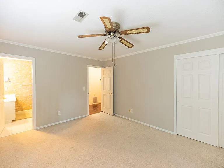 5517 Robinridge Rd — Photo 41