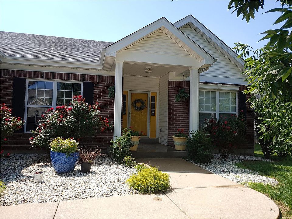 1st image of 2222 Birmingham Dr