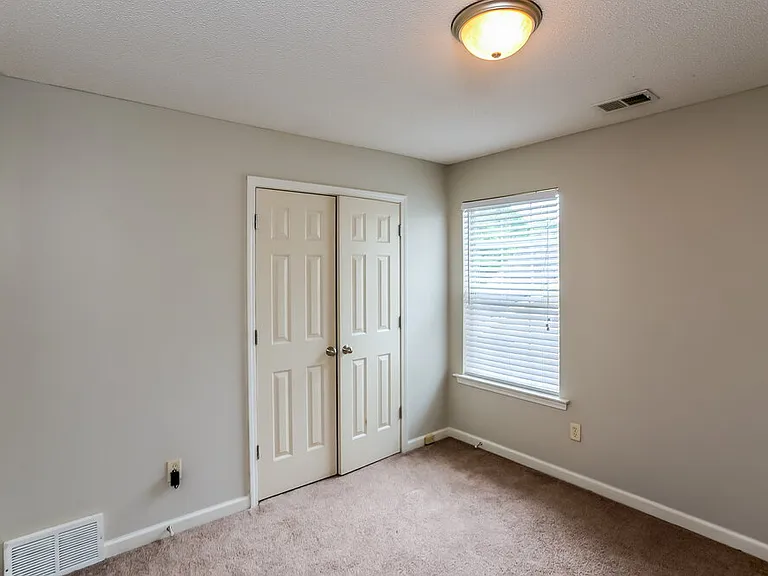 4832 Ashcroft Dr — Photo 14