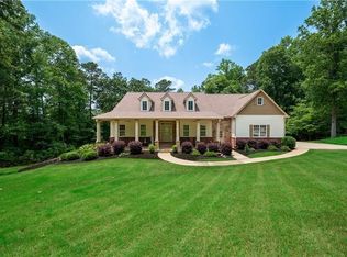 7131 Ridge Rd, Hiram, GA 30141