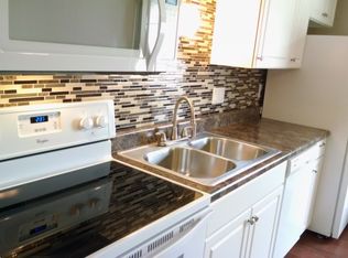 123 Woodbury Mnr, Alton, IL 62002