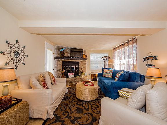 3rd image of 47 Palmetto Dr