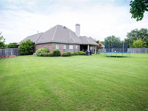 3rd image of 8721 Lillington Cir