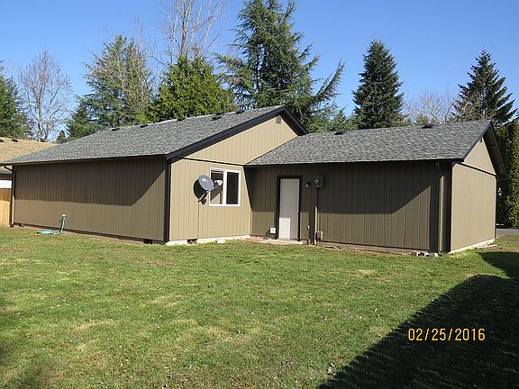 3rd image of 4112 NE 131st Ave