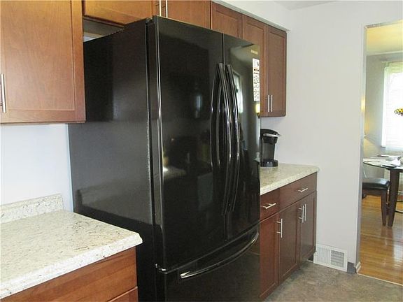 5th image of 1643 Norsen Dr