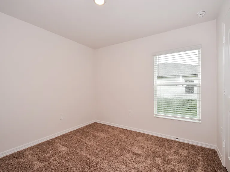 189 Blackstone Dr — Photo 13
