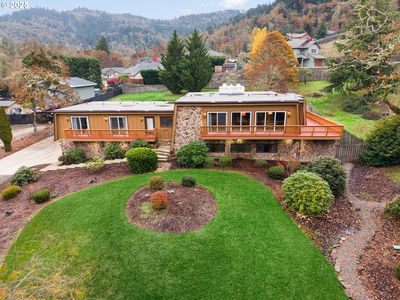 413 Thora Circle Dr, Winchester, OR, 97495