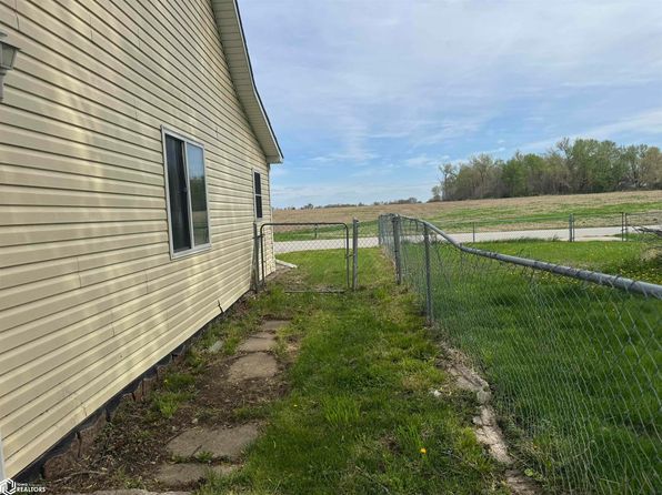706 5th St, Lorimor, IA 50149