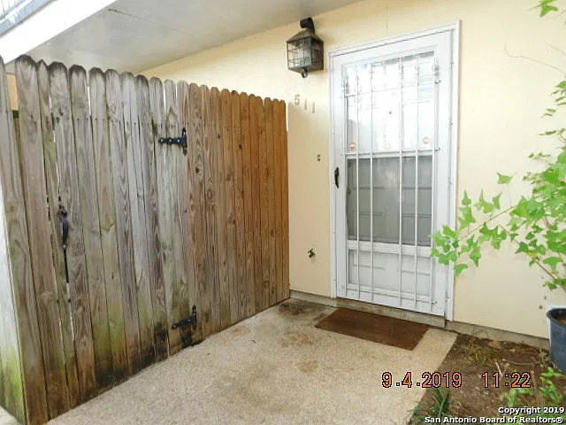 Callaghan Place — Photo 2