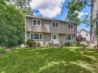 30 Rayfield Rd, Westport, CT 06880
