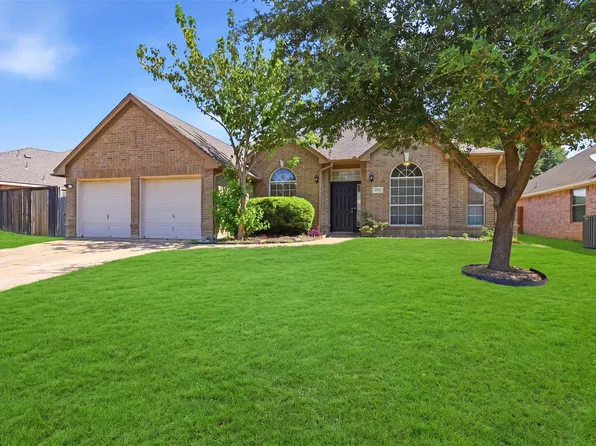 2005 Melissa Diane St, Mansfield, TX 76063