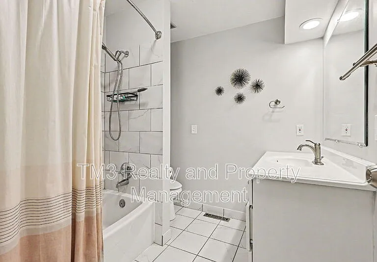 16616 W 144th St — Photo 20