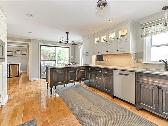 4th image of 2478 Alydar Dr