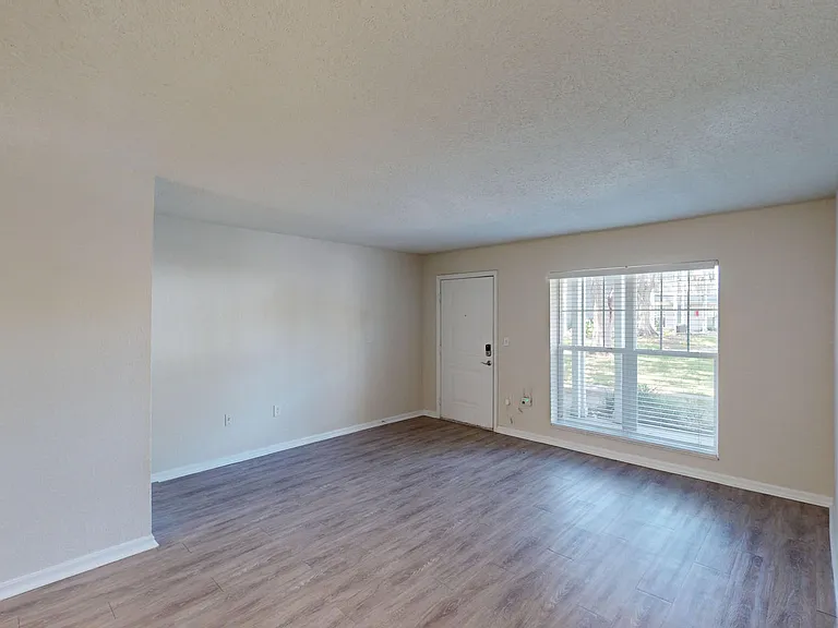 The Breyley Apartments — Photo 58