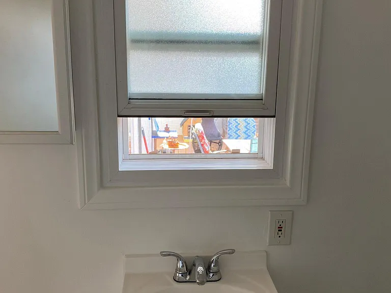 7308 W 89th St — Photo 13