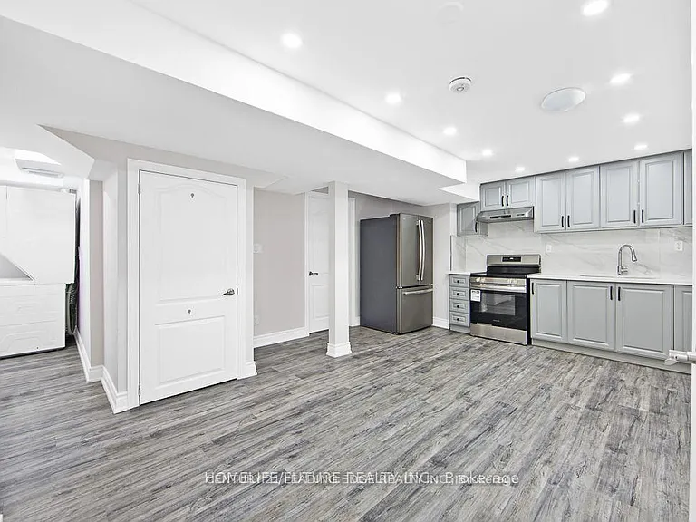 89 Eric Clarke Dr #BASEMENT — Photo 2