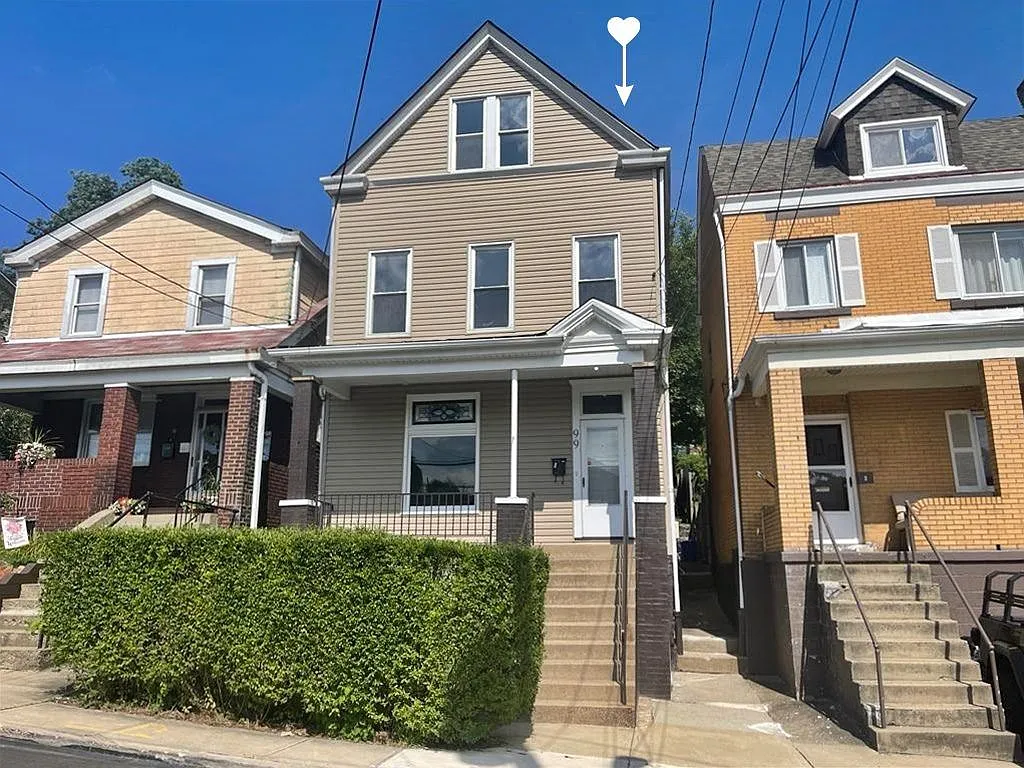 99 Westwood St photo 1