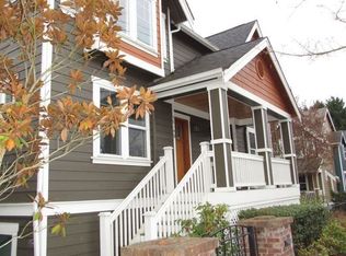 5819 55th Ave NE #B, Seattle, WA 98105