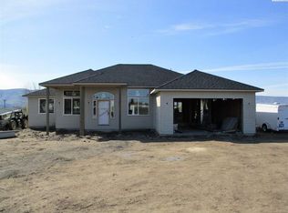 131105 W 1305th Pr NW #P, Prosser, WA 99350