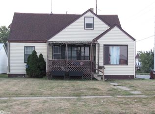 1712 E Nevada St, Marshalltown, IA 50158