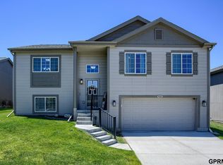 7422 N 139th Ave, Omaha, NE 68142