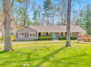 309 Marvin Ln, Lookout Mountain, GA 30750