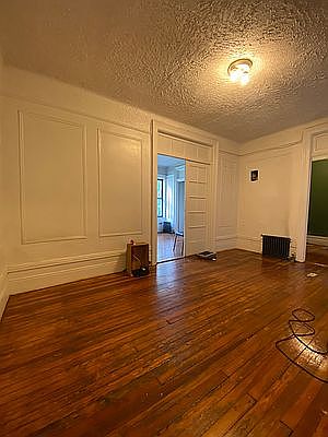 2nd image of 19 E 128th St APT 6