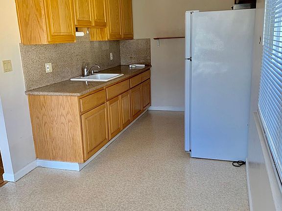 2nd image of 2069 Radio Ave APT 18