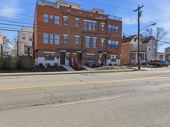 3rd image of 3908 Edwards Rd #C