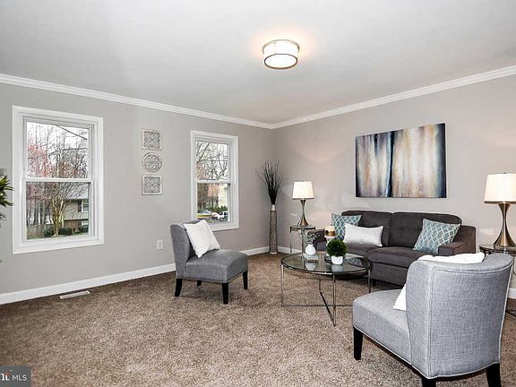 5th image of 15154 Woodsman Ln