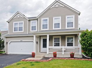 1042 Neuhaven Dr, Antioch, IL 60002