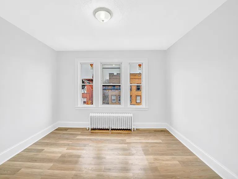 1041 Capitol Ave #2 — Photo 3